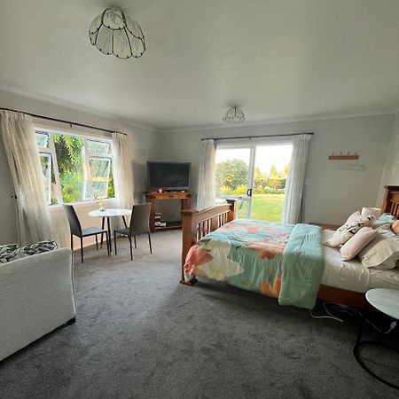 Kaimai Sunset Bed & Breakfast マタマタ エクステリア 写真